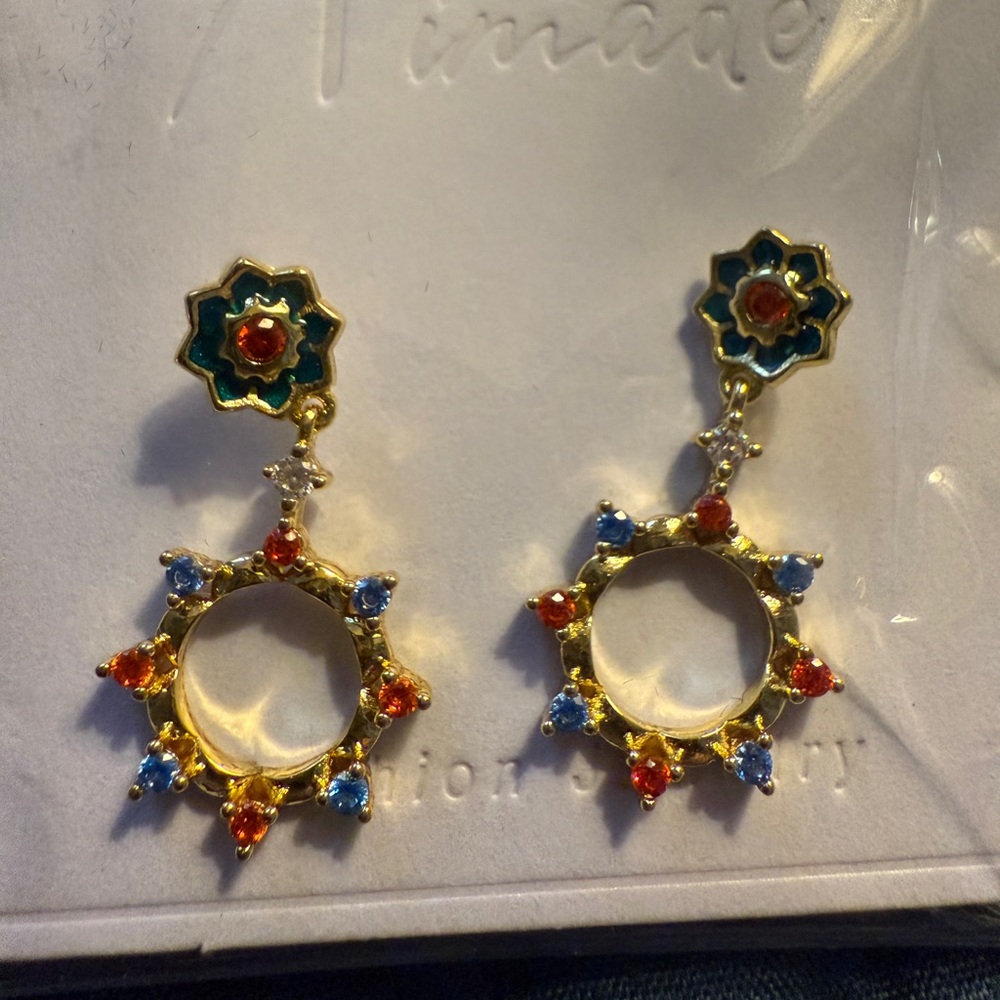 NIB Elegant Multicolor Floral Earrings
